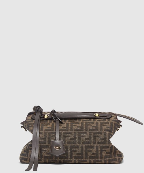 [FENDI-펜디]바이 더 웨이 소프트 미디엄 8BL155