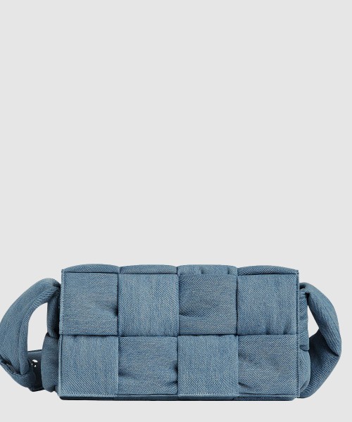 [BOTTEGA-보테가베네타]패딩 테크 카세트백 710218